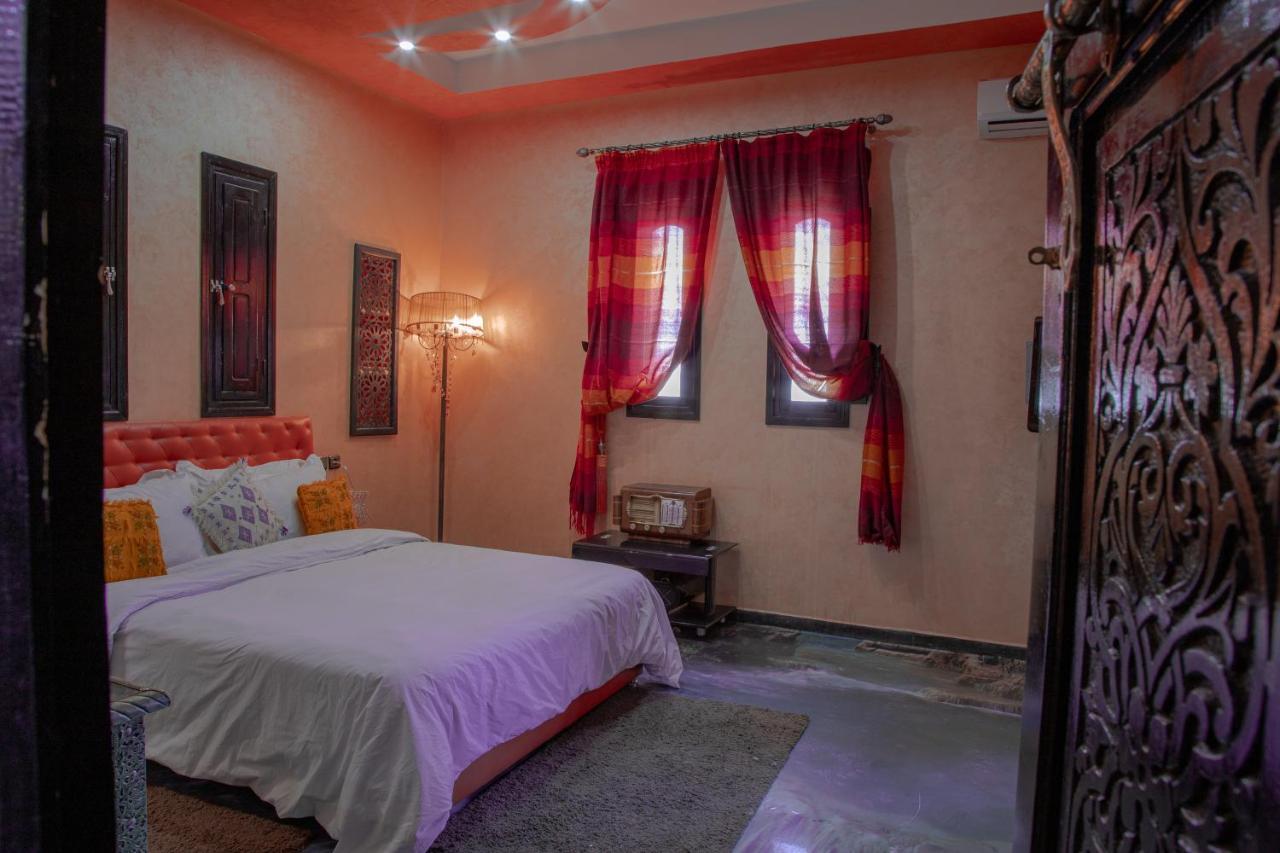 Jnanat Aicha Guesthouse Wawizelte Kültér fotó